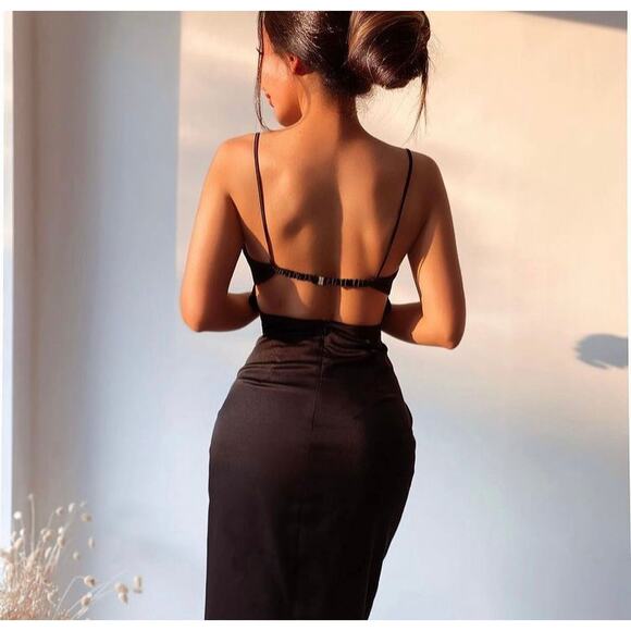 ZARA BLOGGER FAVORITE SATIN EFFECT CUT OUT MIDI DRESS - Picture 5 of 12